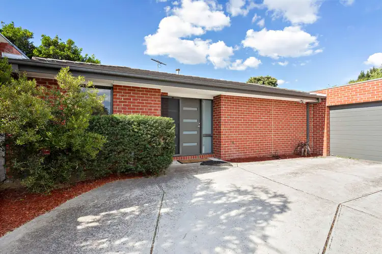2/27 Edinburgh Street, Clayton VIC 3168