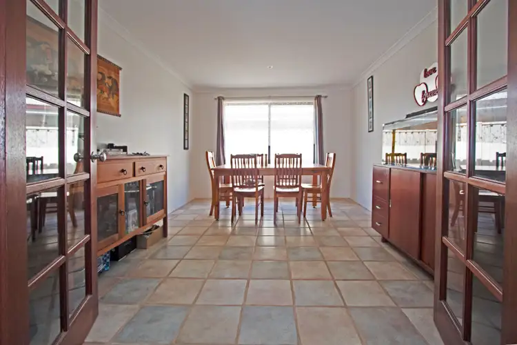 Fifth view of Homely house listing, 6 Figtree Way, Jurien Bay WA 6516