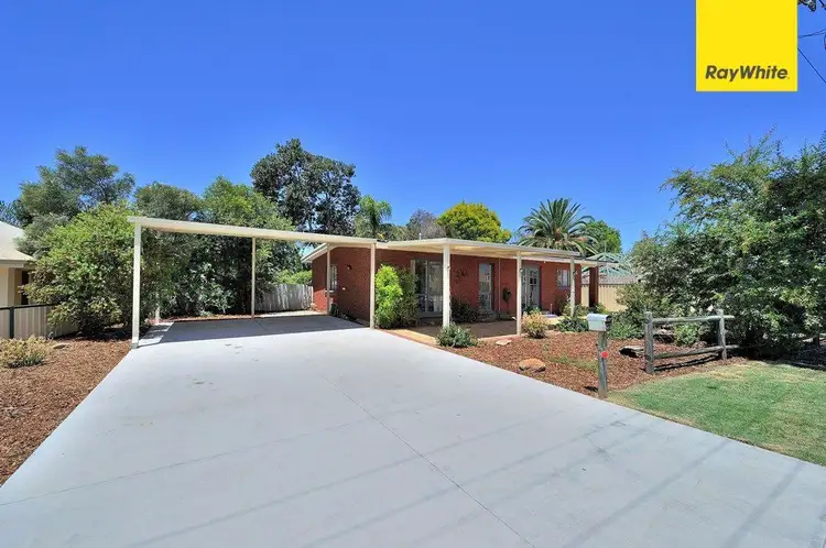 2 Harford Avenue, Viveash WA 6056