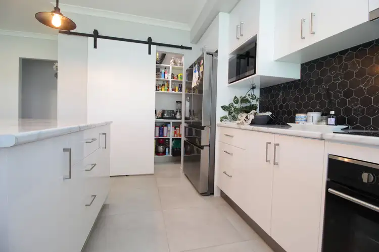 Sixth view of Homely house listing, 76 Canterbury Road, Emerald QLD 4720