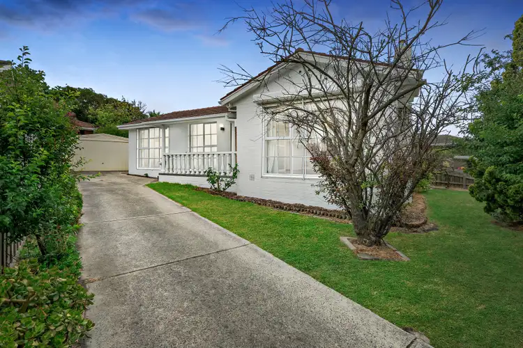 100 Ashleigh Avenue, Frankston VIC 3199