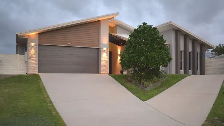 7 Christian Court, Glen Eden QLD 4680