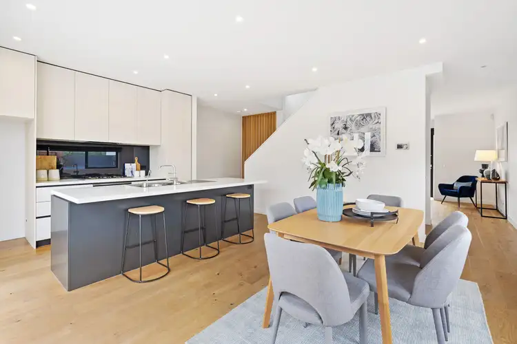 Sixth view of Homely house listing, 25 Ellsworth Crescent, Camberwell VIC 3124