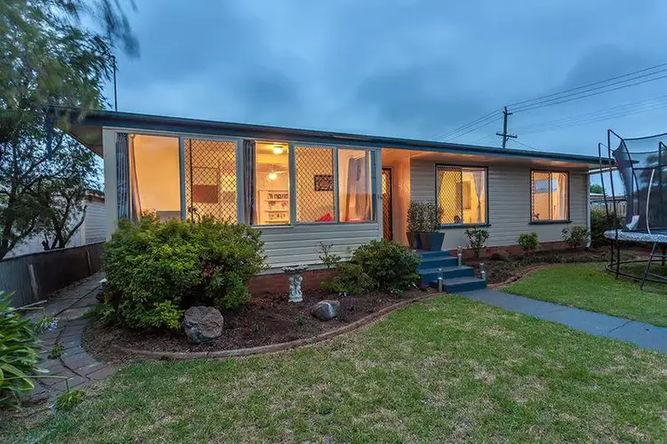 16 Sybyl Street, Harristown QLD 4350