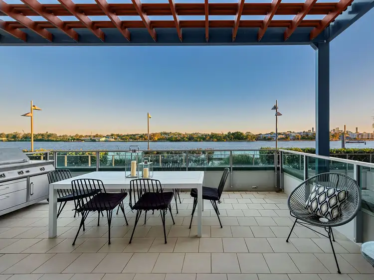 135/37 Harbour Road, Hamilton QLD 4007
