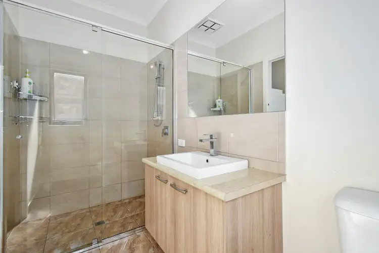 Sixth view of Homely house listing, 10 Woodbine Street, Pakenham VIC 3810
