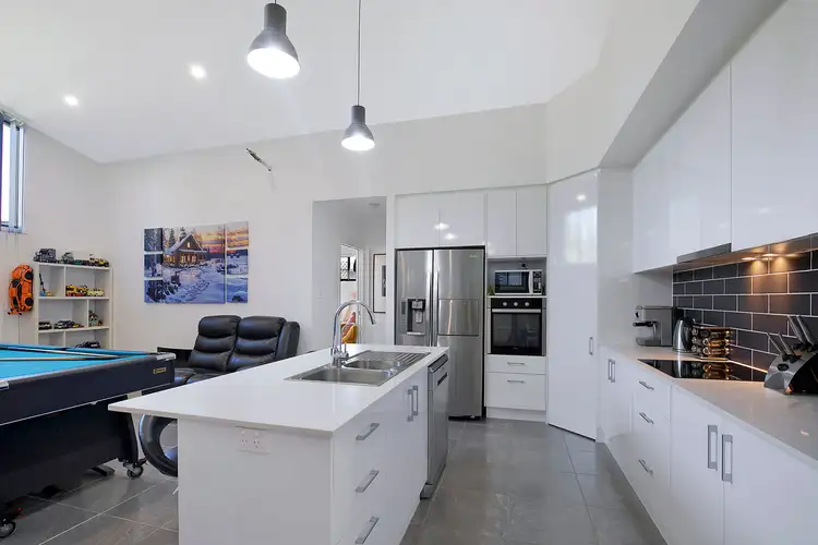 Second view of Homely house listing, 2/12 Hampshire Crescent, Alexandra Hills QLD 4161
