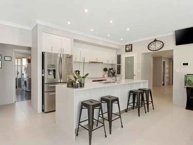 Fifth view of Homely house listing, 4 Larkfield Ridge, Baldivis WA 6171
