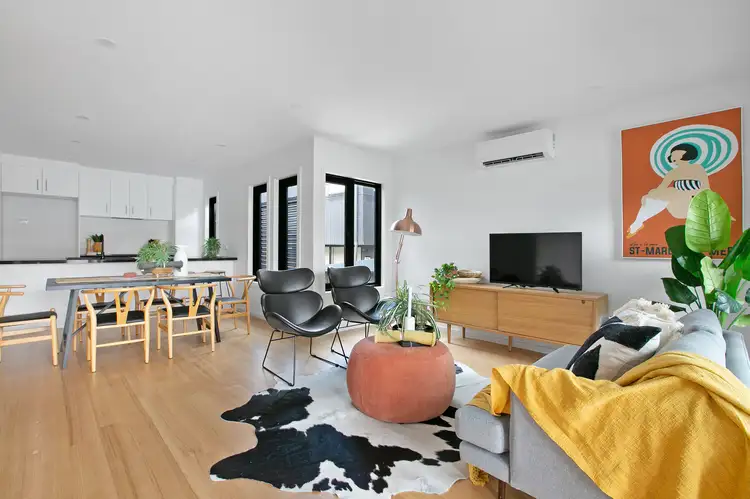 Main view of Homely townhouse listing, 2/102 Albert Street, Preston VIC 3072