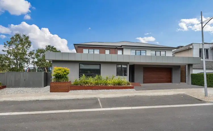 9 Seddon Place, Caroline Springs VIC 3023