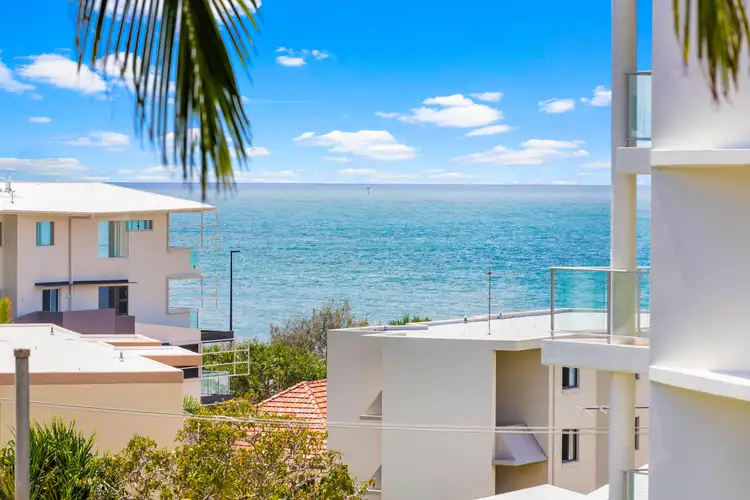 Fourth view of Homely unit listing, Unit 11/13 Mahia Terrace, Kings Beach QLD 4551