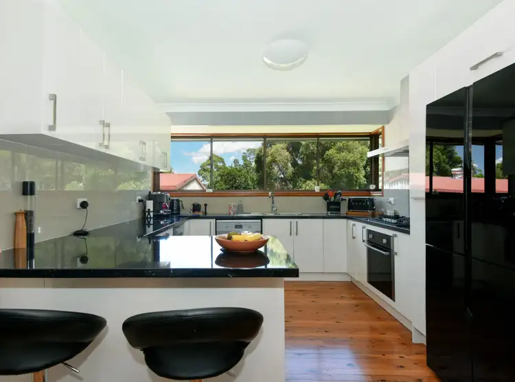 Sixth view of Homely house listing, 10 Nichols Road, Highfields QLD 4352