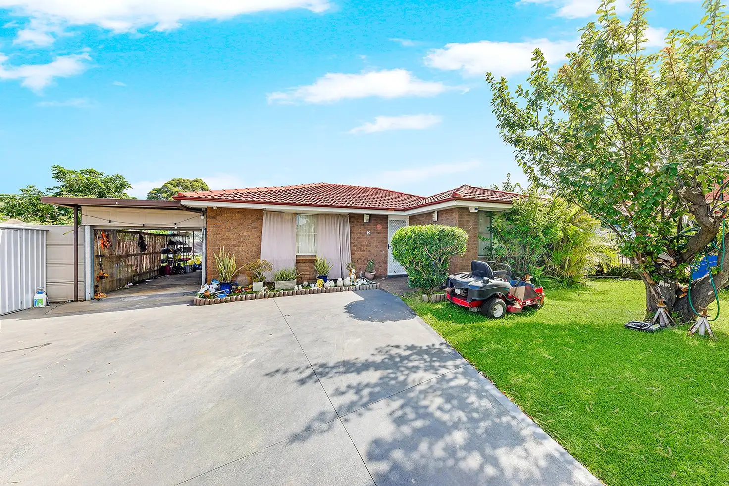 Main view of Homely house listing, 2 Larow Place, Bonnyrigg NSW 2177