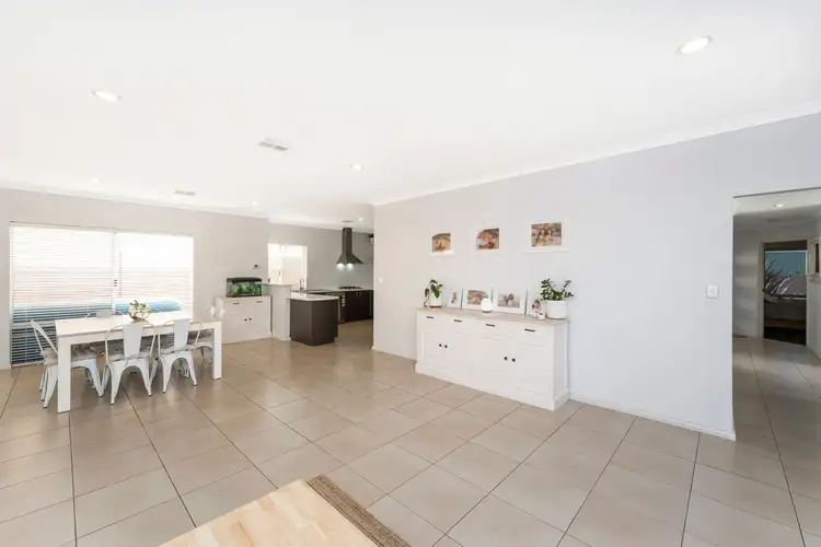 Seventh view of Homely house listing, 4 Ascent Fairway, Baldivis WA 6171