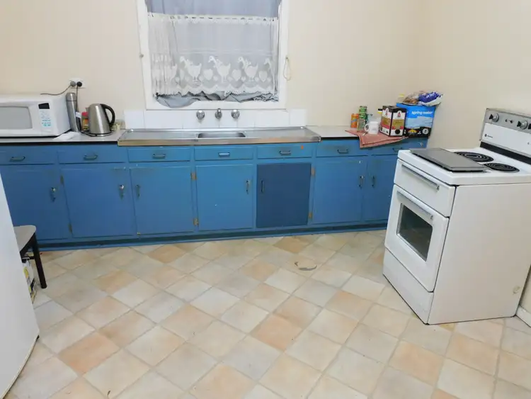 Fifth view of Homely house listing, 23 Sixth Street, Bordertown SA 5268