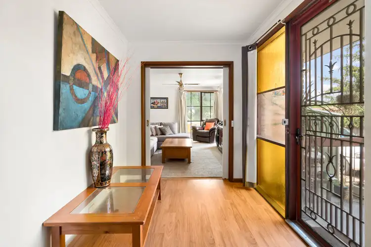 Second view of Homely house listing, 6 Kadina Close, Frankston VIC 3199