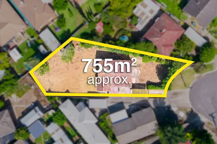 17 Golden Avenue, Werribee VIC 3030