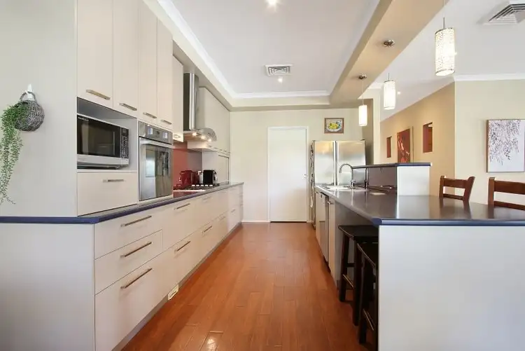 Fourth view of Homely house listing, 21 Golflinks Avenue, West Wodonga VIC 3690