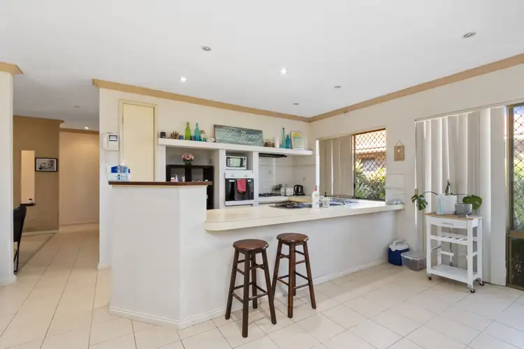 Seventh view of Homely house listing, 2 Avocet Road, Stirling WA 6021