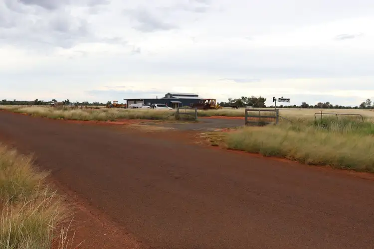 104 Albert Park Road, Charleville QLD 4470