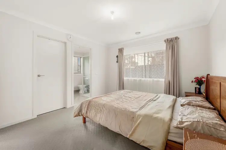 Sixth view of Homely house listing, 19 Sienna Way, Pakenham VIC 3810