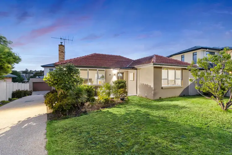 36 Damon Road, Mount Waverley VIC 3149