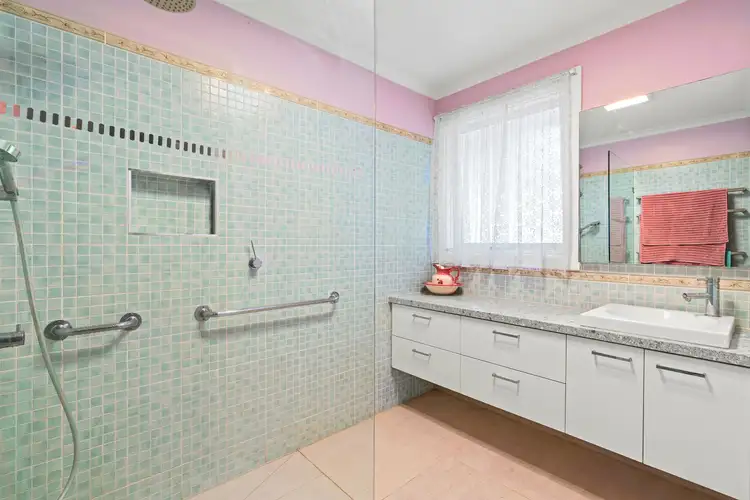 Fifth view of Homely house listing, 33 Avonhurst Drive, Glen Waverley VIC 3150