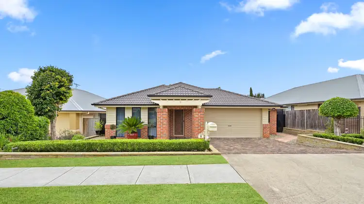 9 Folkes Street, Elderslie NSW 2570