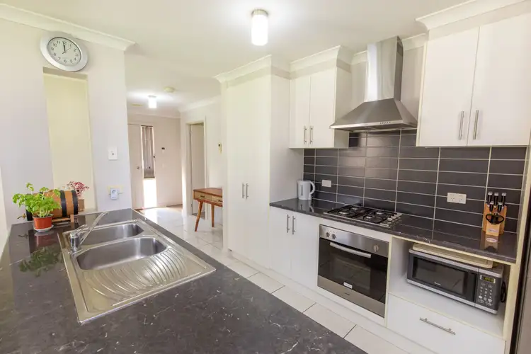 Sixth view of Homely house listing, 7 Sarah Court, Mildura VIC 3500