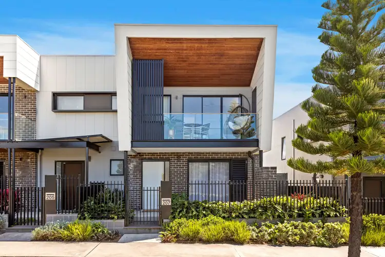 207 Harbour Boulevard, Shell Cove NSW 2529