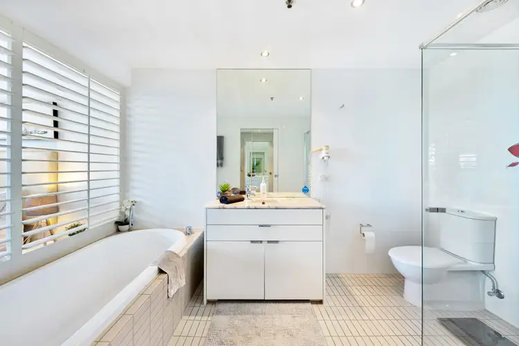Sixth view of Homely apartment listing, 402/14 George Avenue, Broadbeach QLD 4218