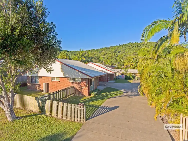 1-2/6 Waringa Place, Yeppoon QLD 4703
