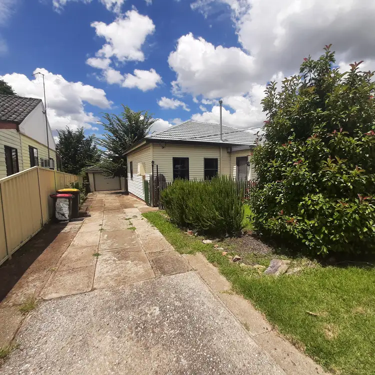 7 Hume Street
