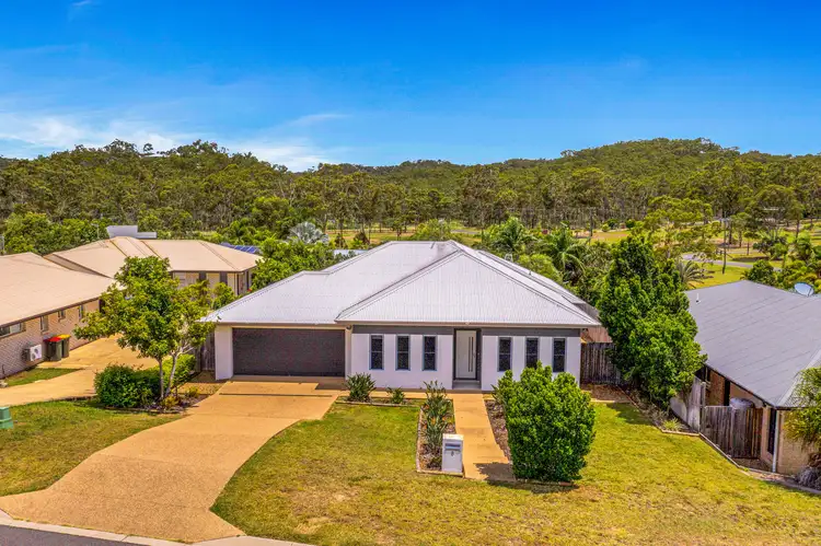 Second view of Homely house listing, 8 Telopea Place, Kirkwood QLD 4680
