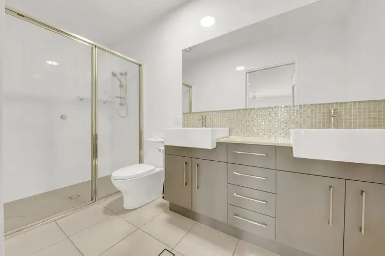 Sixth view of Homely house listing, 8 Telopea Place, Kirkwood QLD 4680