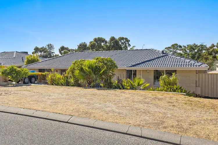 19 Seaspray Crescent, Ballajura WA 6066