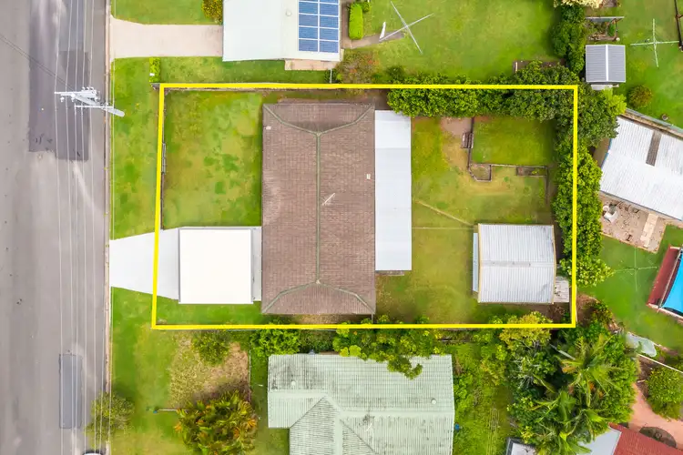 Second view of Homely house listing, 10 Jacaranda Road, Capalaba QLD 4157