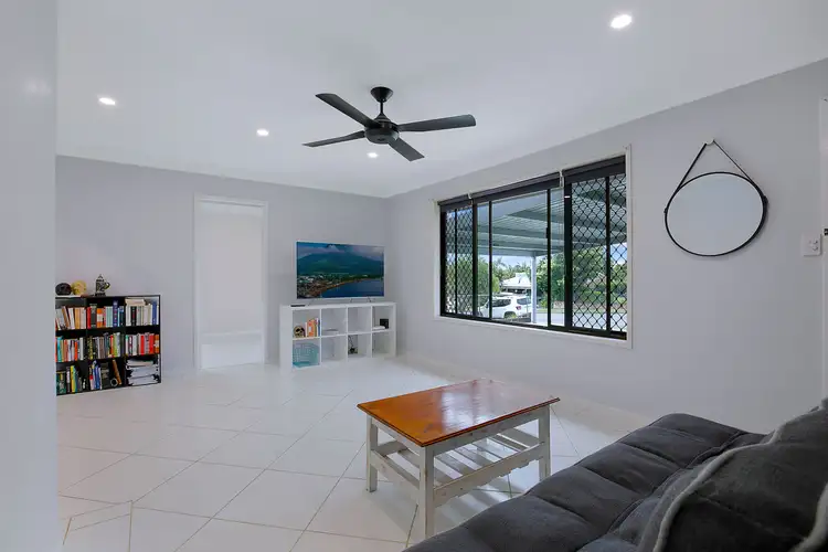 Sixth view of Homely house listing, 10 Jacaranda Road, Capalaba QLD 4157