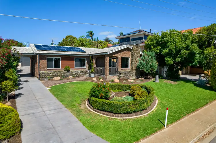 18 Greenfield Road, Seaview Downs SA 5049