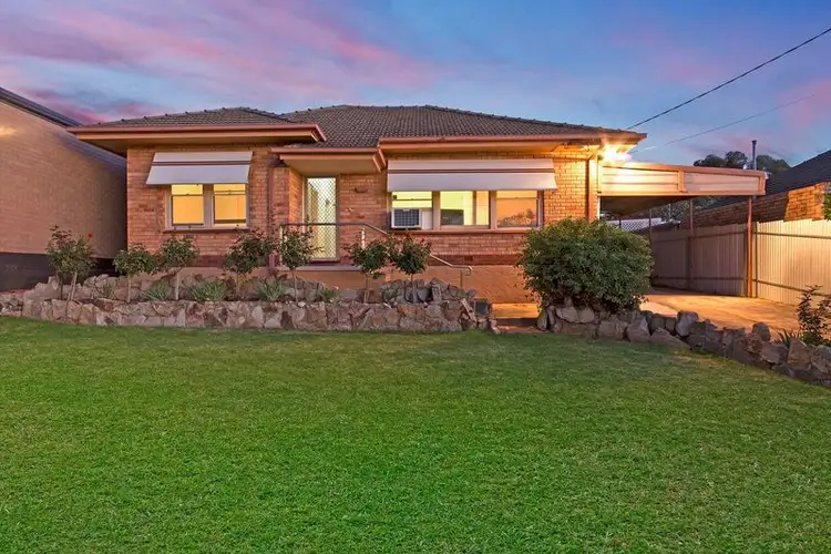 34 Amber Avenue, Clearview SA 5085