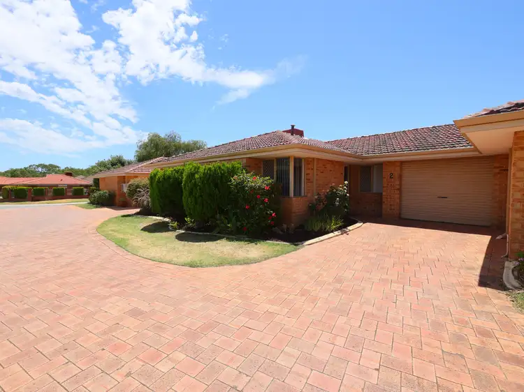2/4 Heron Place, Maddington WA 6109