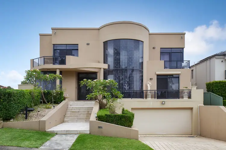2 Lomandra Place, Alfords Point NSW 2234