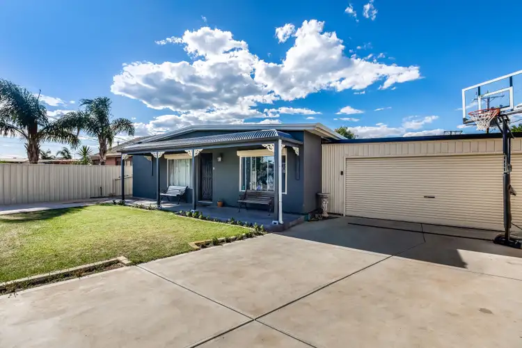 23 Bristol Crescent, Taperoo SA 5017