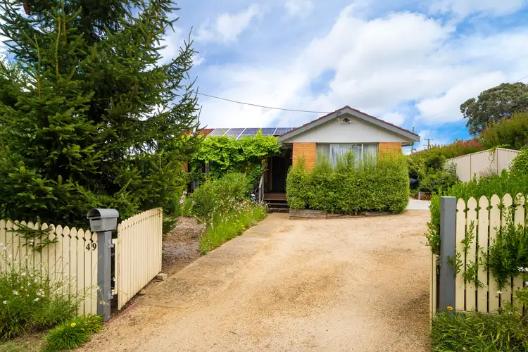 49 Gilmore Place, Queanbeyan West NSW 2620
