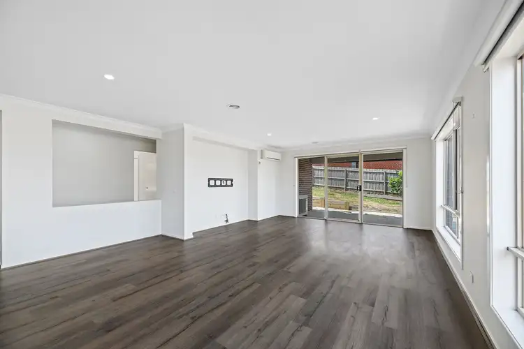 Fourth view of Homely house listing, 30 Buscombe Crescent, Drouin VIC 3818