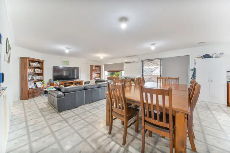 Fifth view of Homely house listing, 10 Goodenia Avenue, Kangaroo Flat VIC 3555