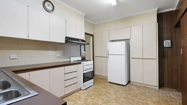 Fifth view of Homely house listing, 1 Kirbister Street, Pascoe Vale VIC 3044
