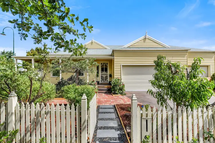 5 St Johns Wood Terrace, Berwick VIC 3806