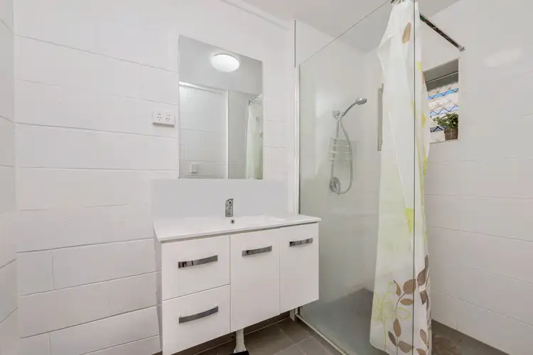 Fifth view of Homely semi-detached listing, 1 Frank Street, Heatley QLD 4814