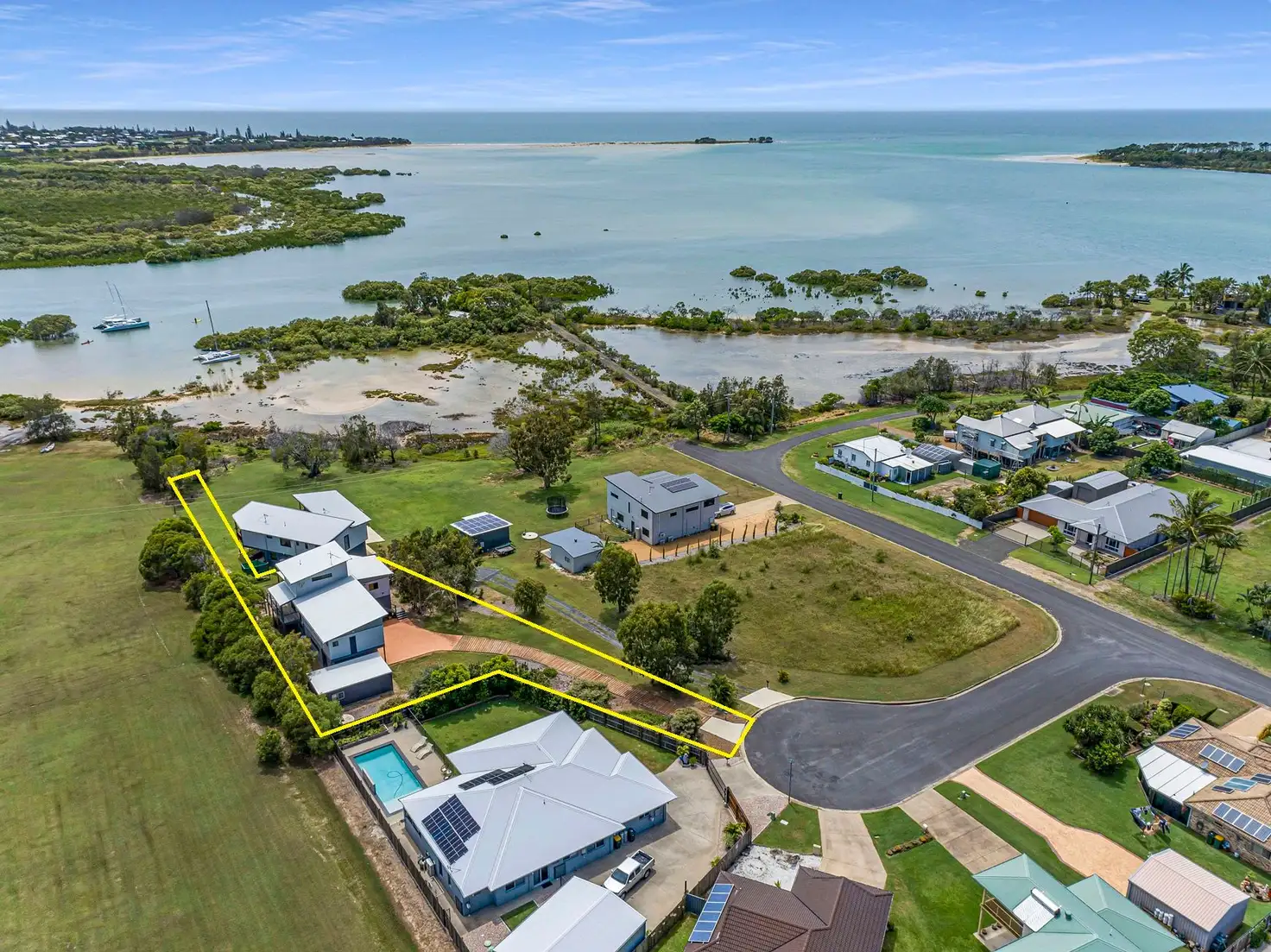 Main view of Homely house listing, 4 Margaret Court, Elliott Heads QLD 4670